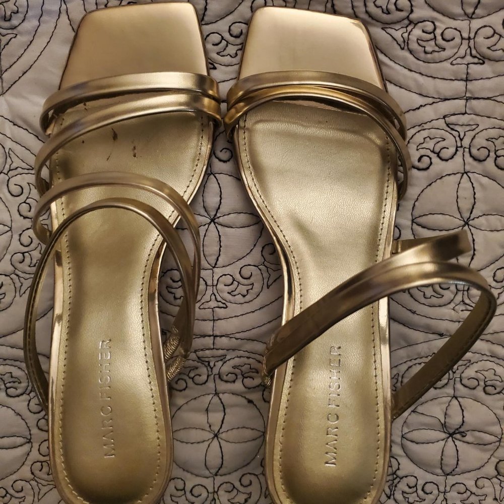 Used Marc Fisher Kristin SZ. 7 Gold Sandals with octagon 2" heel upper straps